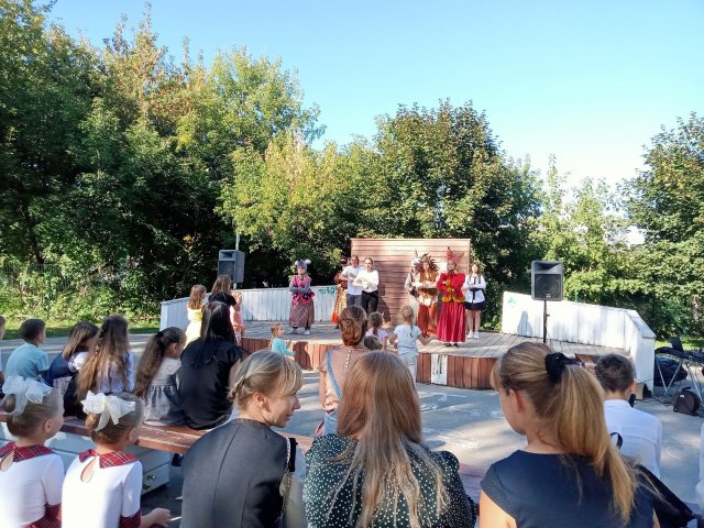 День знаний с библиотекой