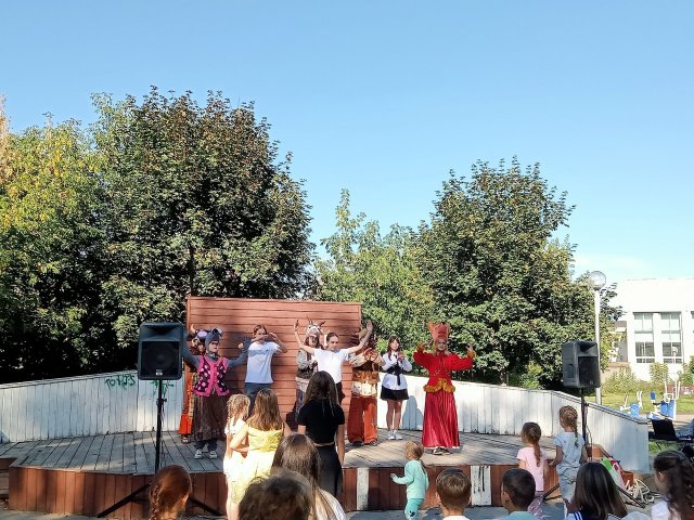 День знаний с библиотекой