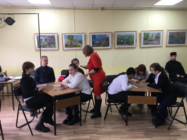 Ее величество – православная книга!