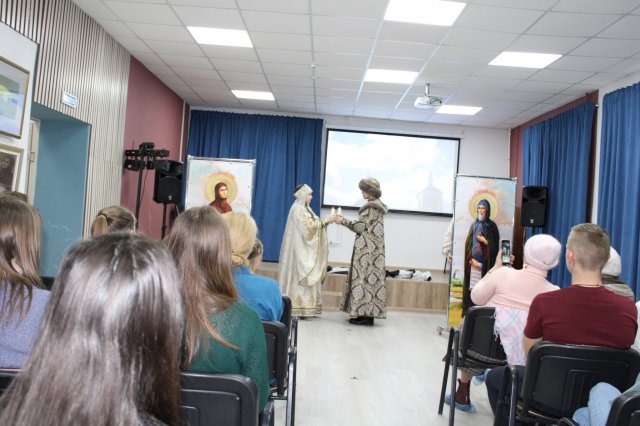 ЧЕРЕЗ КНИГУ К ДОБРУ И СВЕТУ